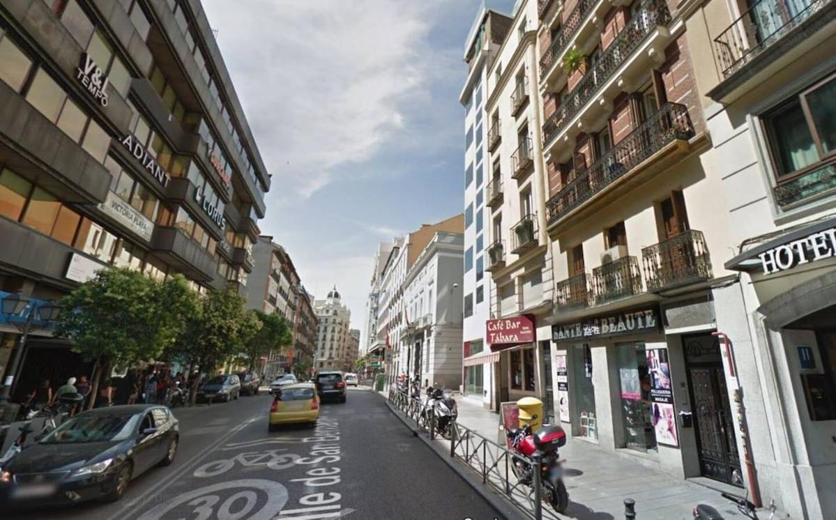 דירות מדריד Ap Gran Via IV -Quinto Piso Sin Ascensor- מראה חיצוני תמונה